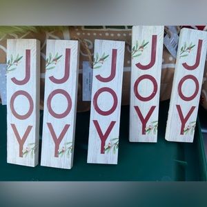 Joy 7 wooden 6in ornaments  NWT